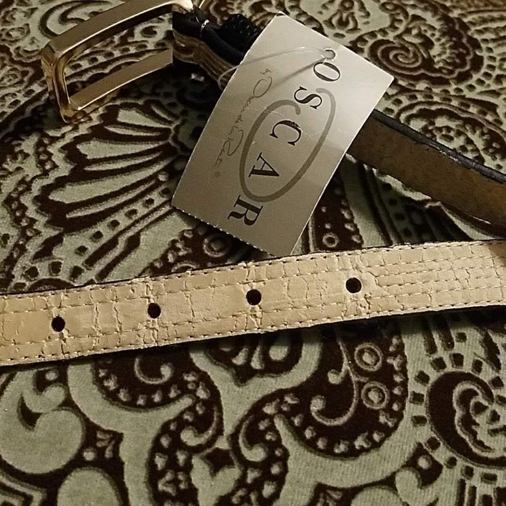 Vintage Oscar De La Renta Black/Gold Belt - Picture 6 of 8